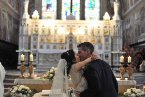 Un bacio un momento | Andrea Russo Fotografo matrimoni Toscana